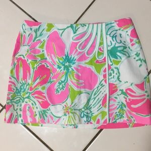 Beautiful bright floral Lilly Pulitzer skirt, Sz 2
